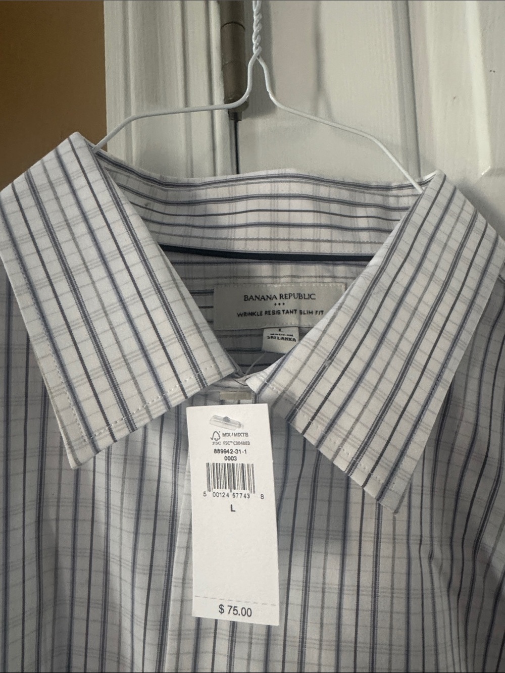 Banana Republic Men's White Shirt with Blue Pinstripes